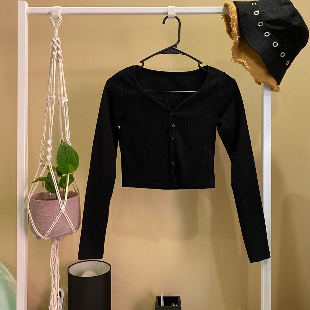Button Front Rib Knit Tee